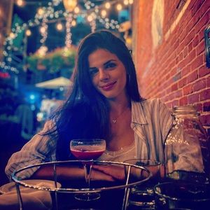 Meet your Posher, Antonietta